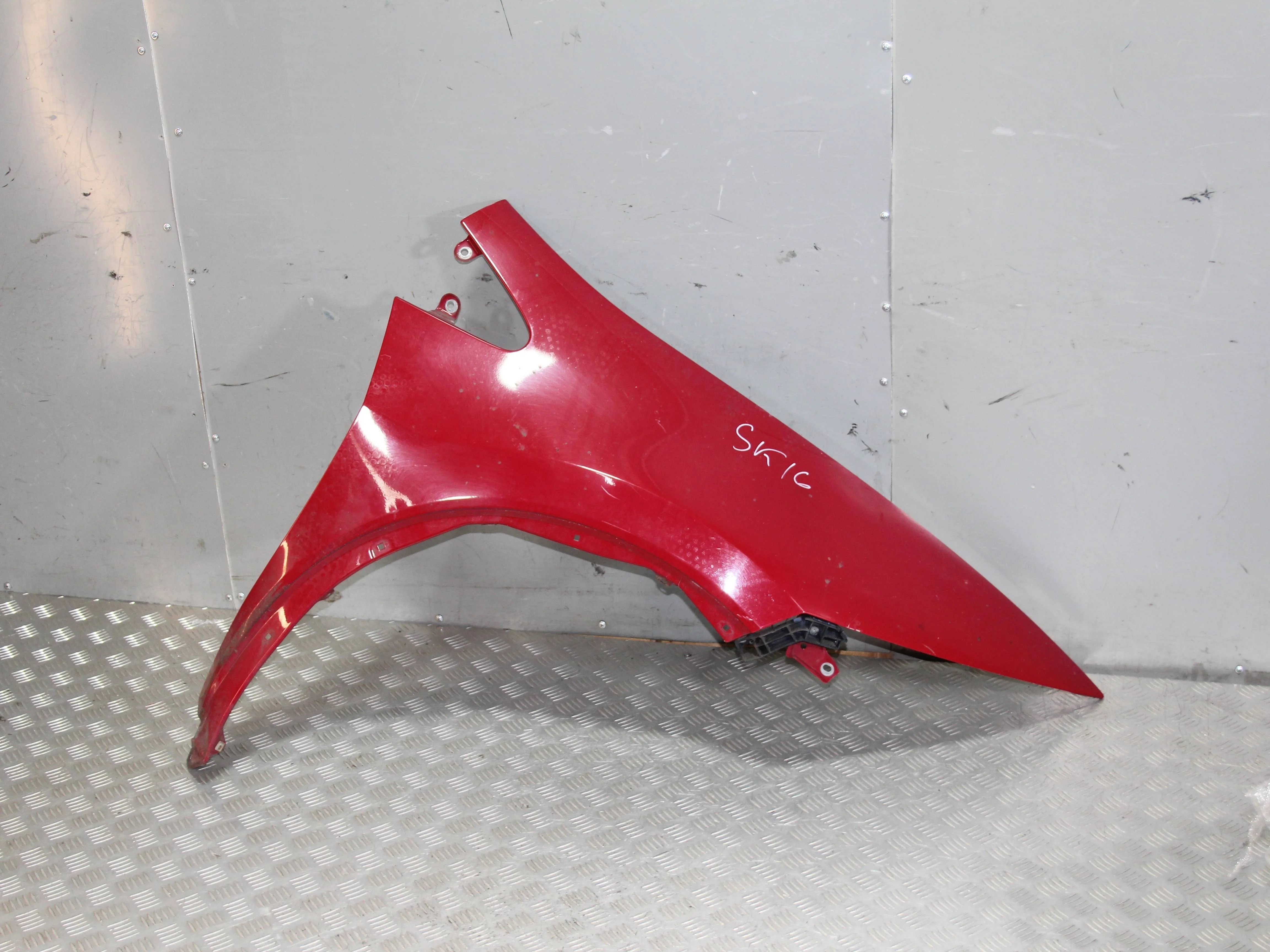 Крыло переднее правое HONDA Civic 5D 2006-2011