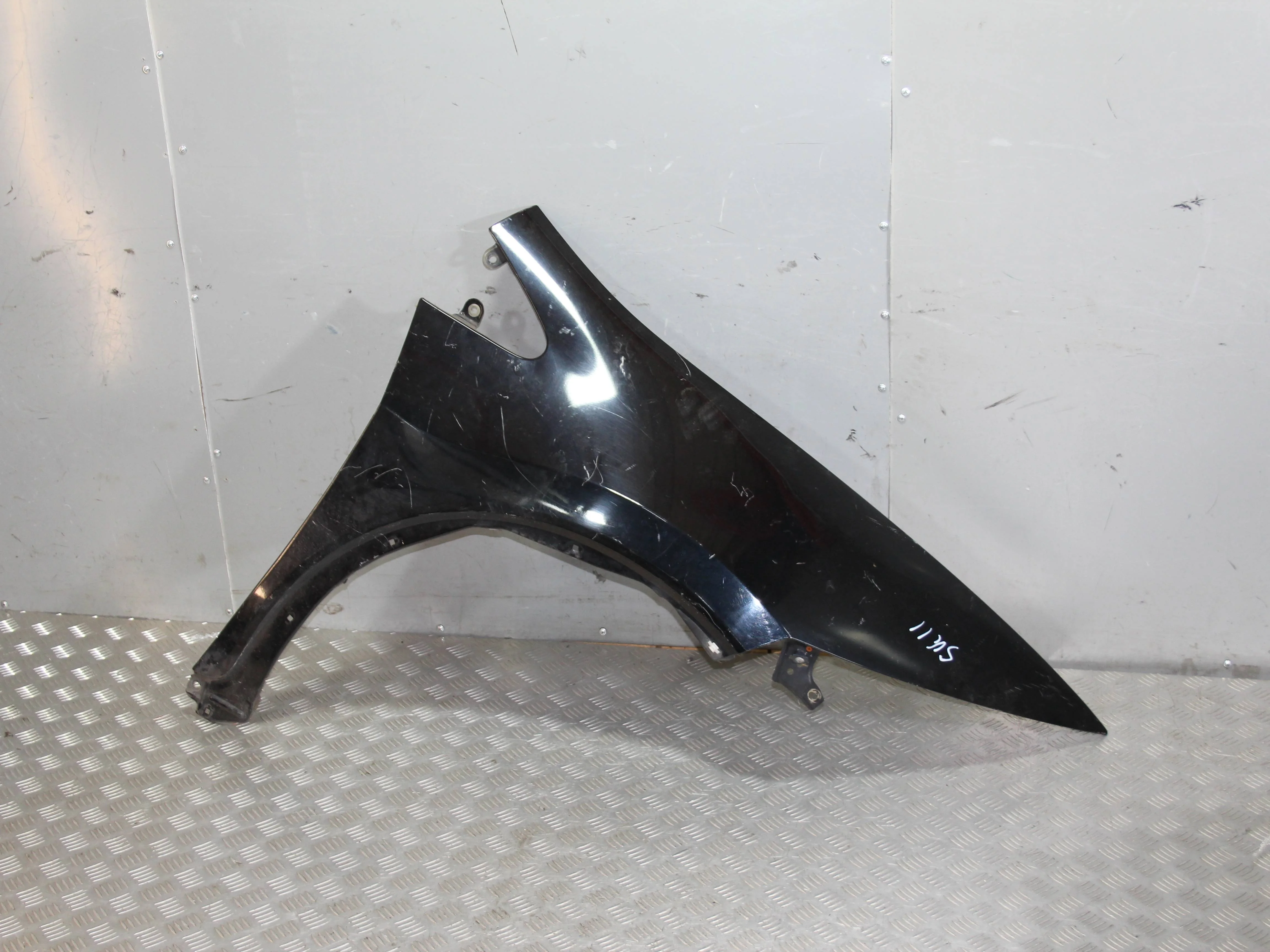 Крыло переднее правое HONDA Civic 5D 2006-2011