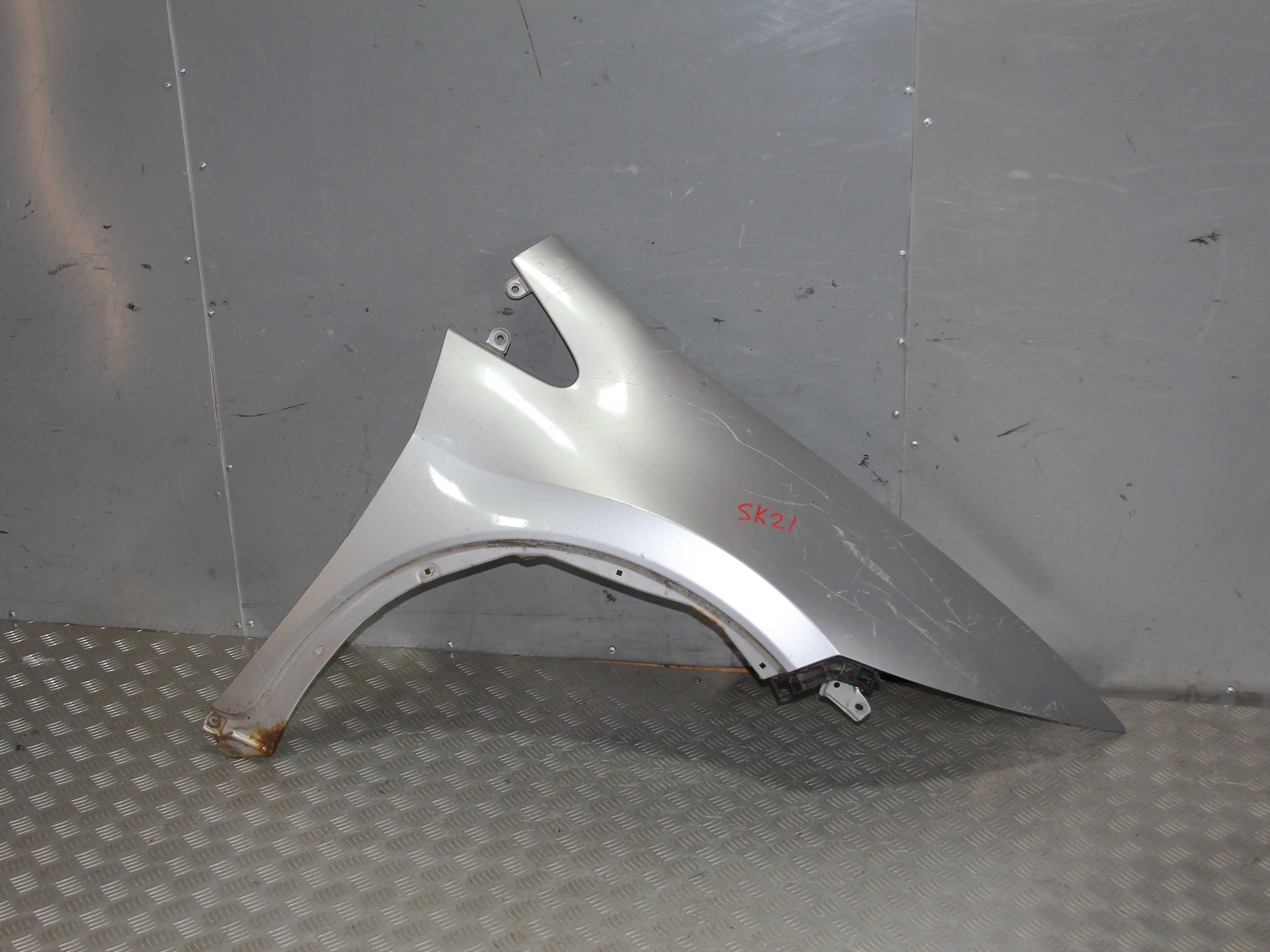 Крыло переднее правое HONDA Civic 5D 2006-2011