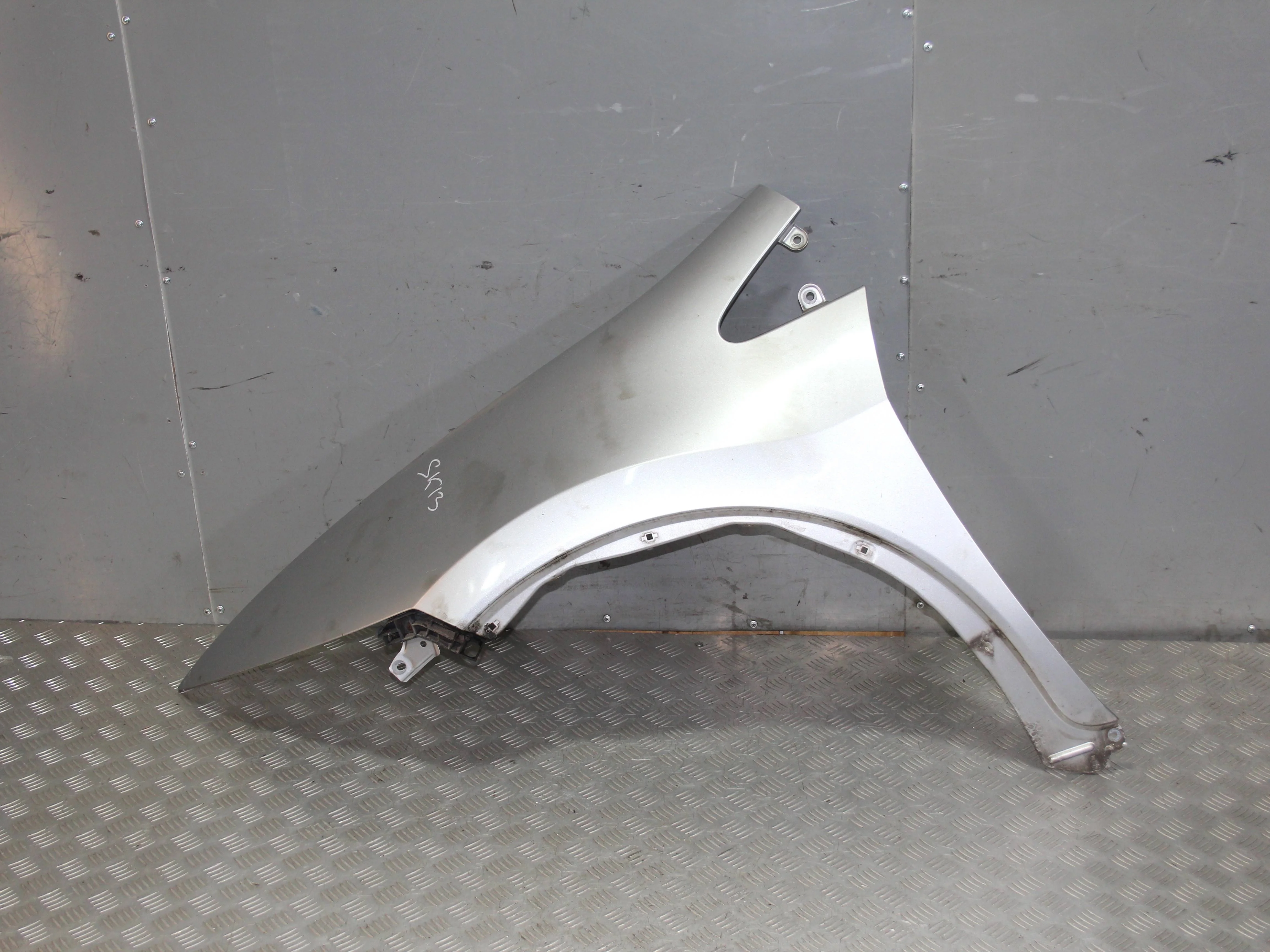 Крыло переднее левое HONDA Civic 5D 2006-2011