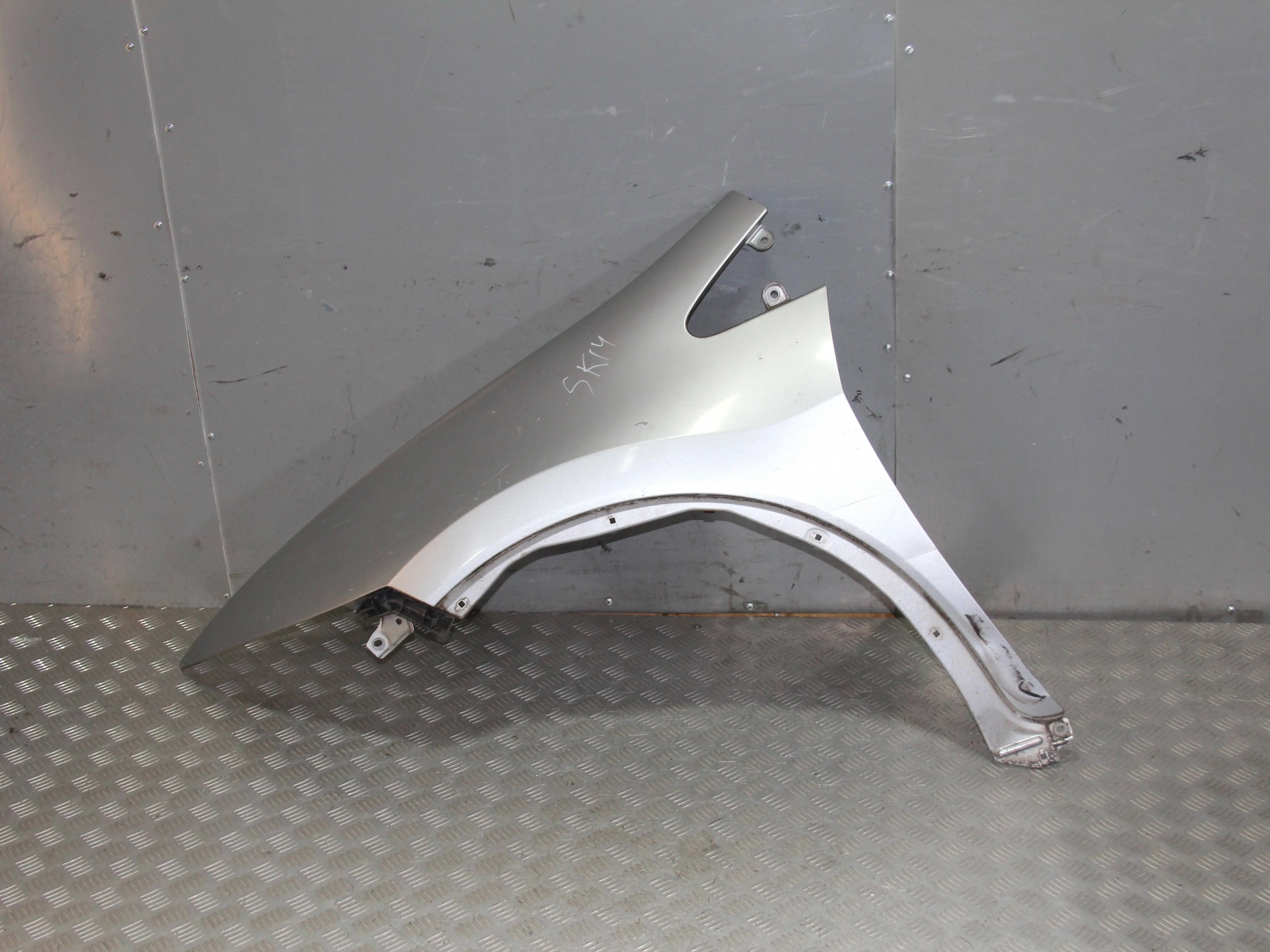Крыло переднее левое HONDA Civic 5D 2006-2011