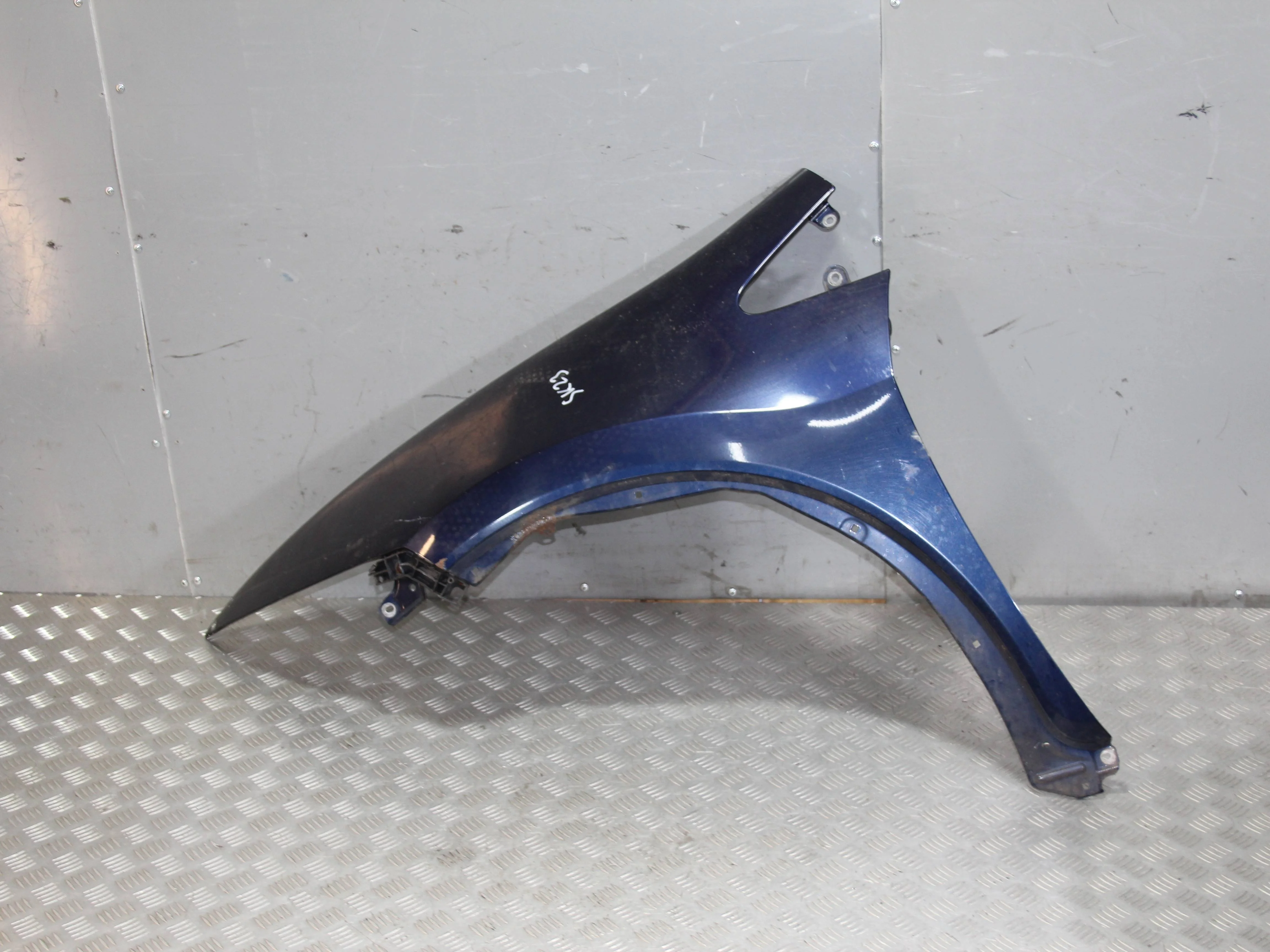 Крыло переднее левое HONDA Civic 5D 2006-2011