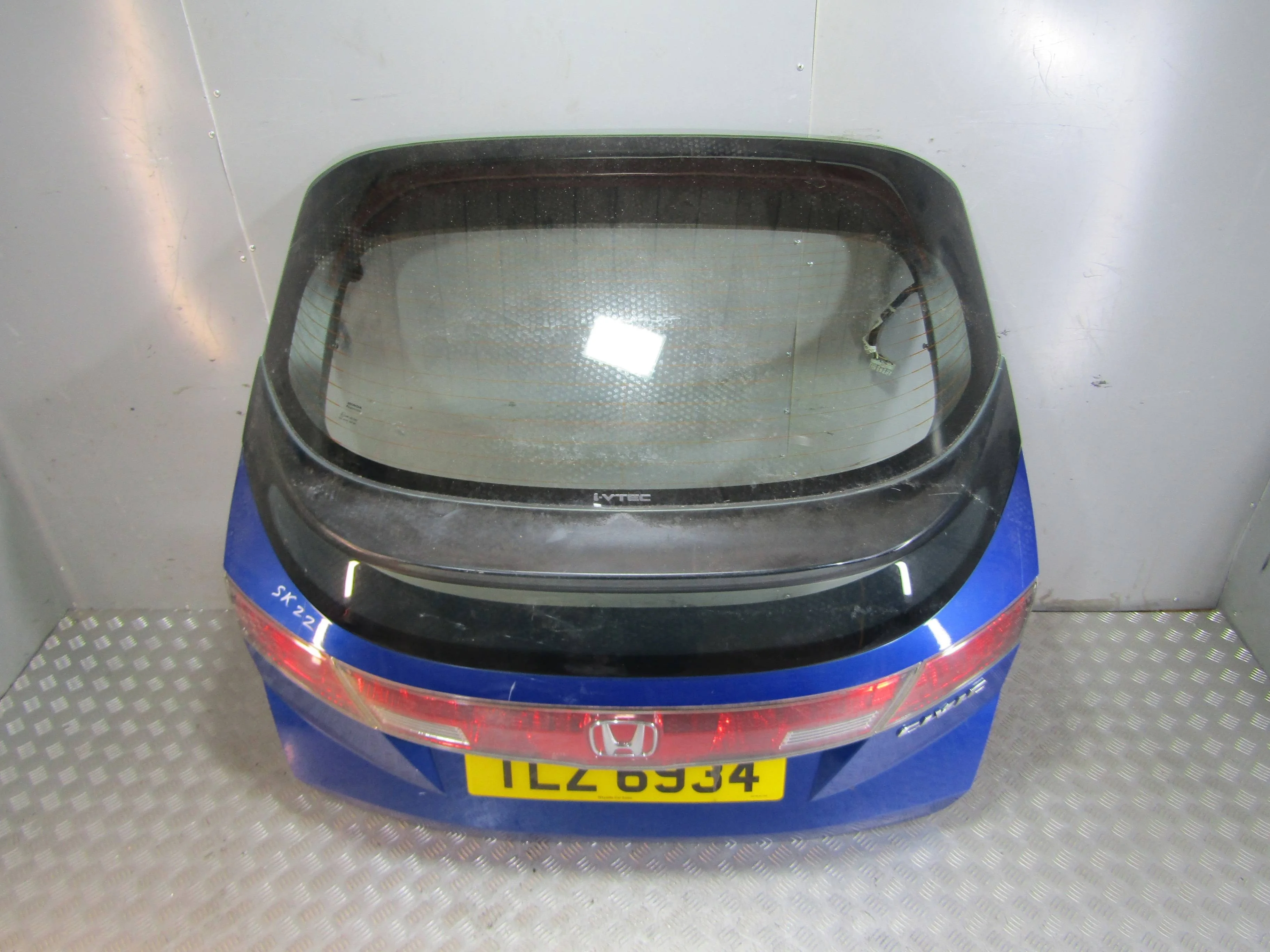 Крышка багажника HONDA Civic 5D 2006-2011