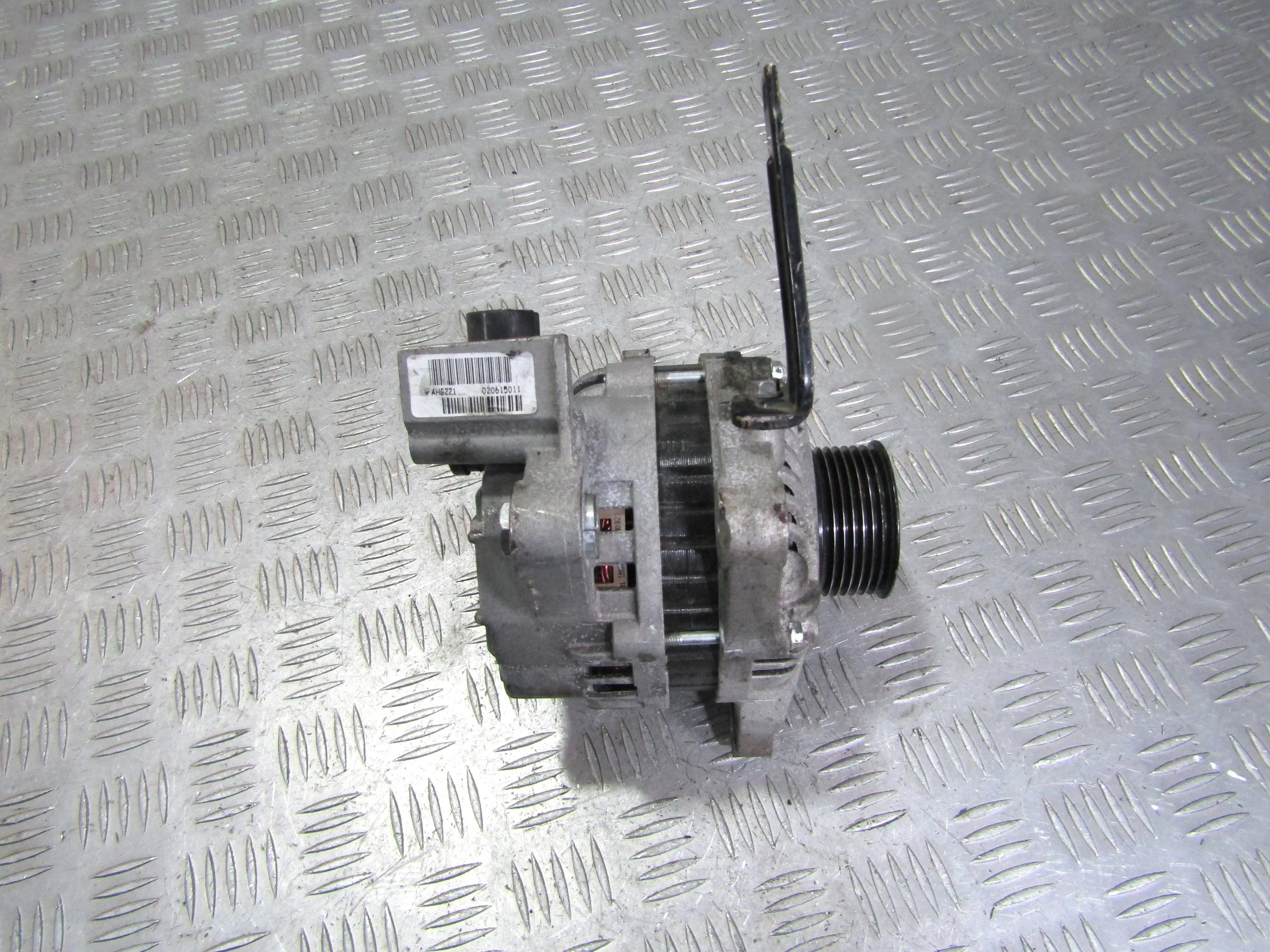 Генератор HONDA Civic 5D 2006-2011