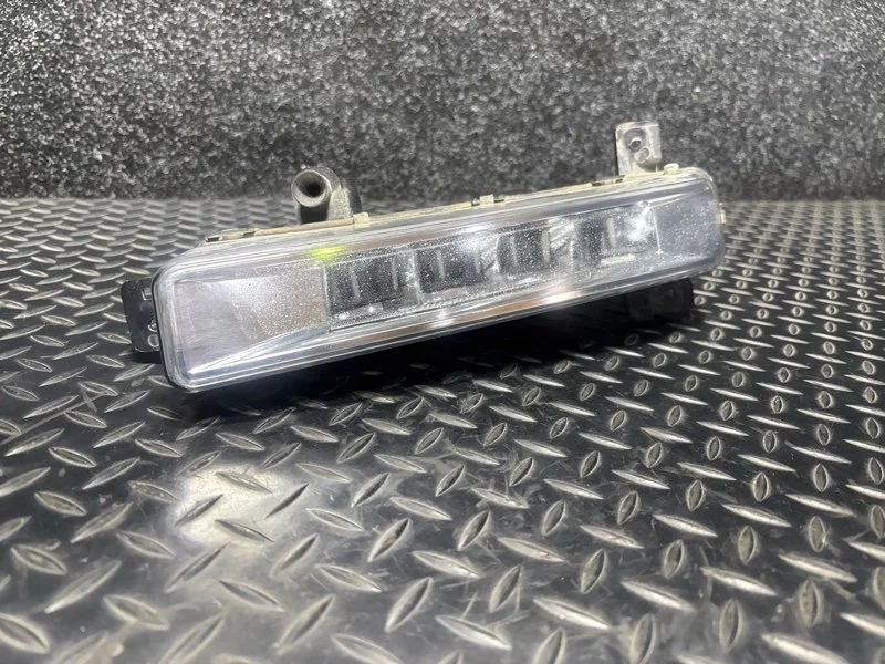 Фара противотуманная Bmw 5 2023 63177349132 G30 B57D30B, правая