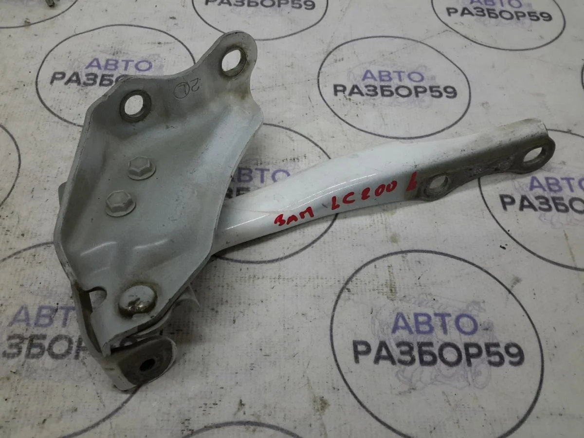 Петля капота Toyota Land Cruiser 200 рестайлинг (2012—2015)