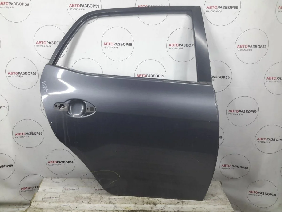 Дверь задняя правая Toyota Auris E150 (2006—2010)