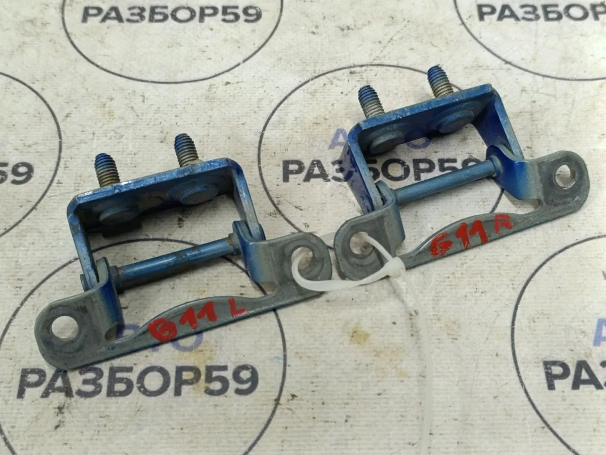 Петля двери багажника Subaru Impreza WRX STI GD рестайлинг 2 (2005—2007)