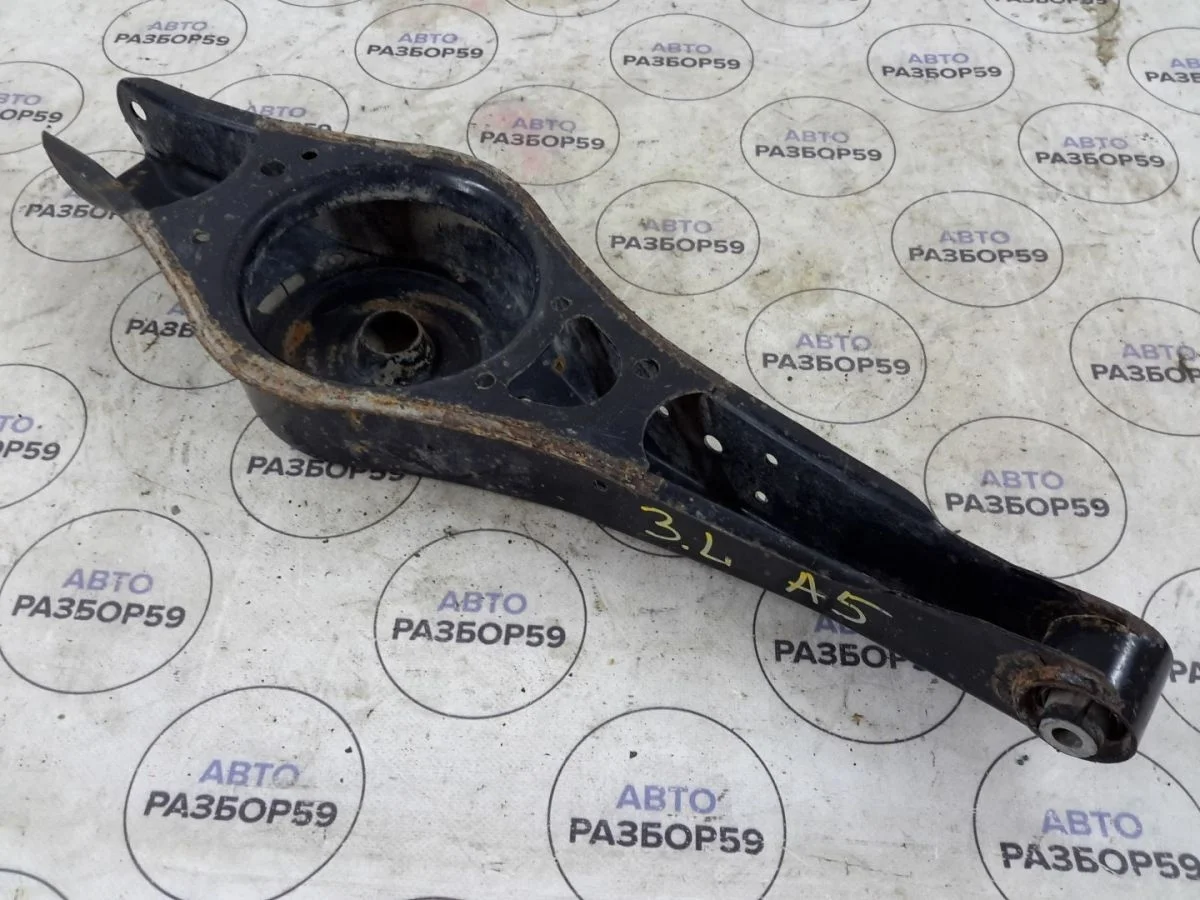 Рычаг задний нижний Skoda Octavia II (2004—2009)