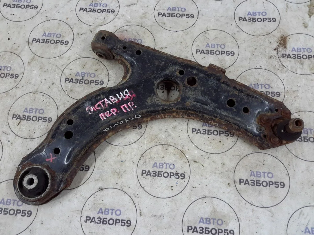 Рычаг передний Skoda Octavia I рестайлинг (2000—2011)