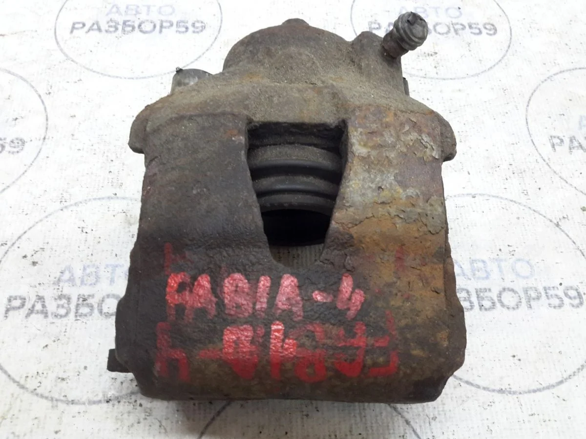 Суппорт передний левый Skoda Fabia II (2007—2010)