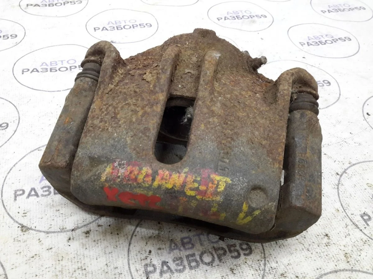 Суппорт передний левый Renault Megane II рестайлинг (2006—2009)