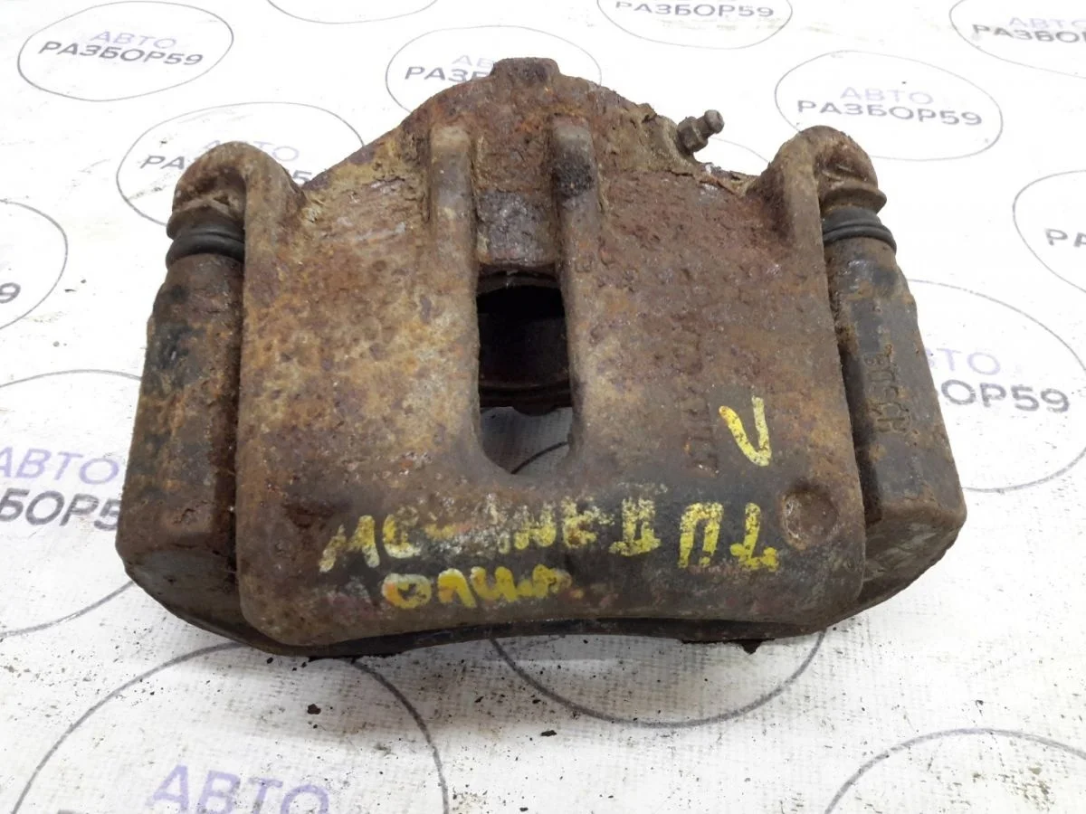 Суппорт передний левый Renault Megane II рестайлинг (2006—2009)