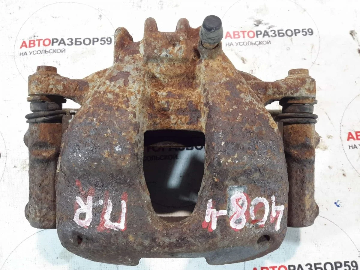 Суппорт передний правый Peugeot 408 I (2012—2017)