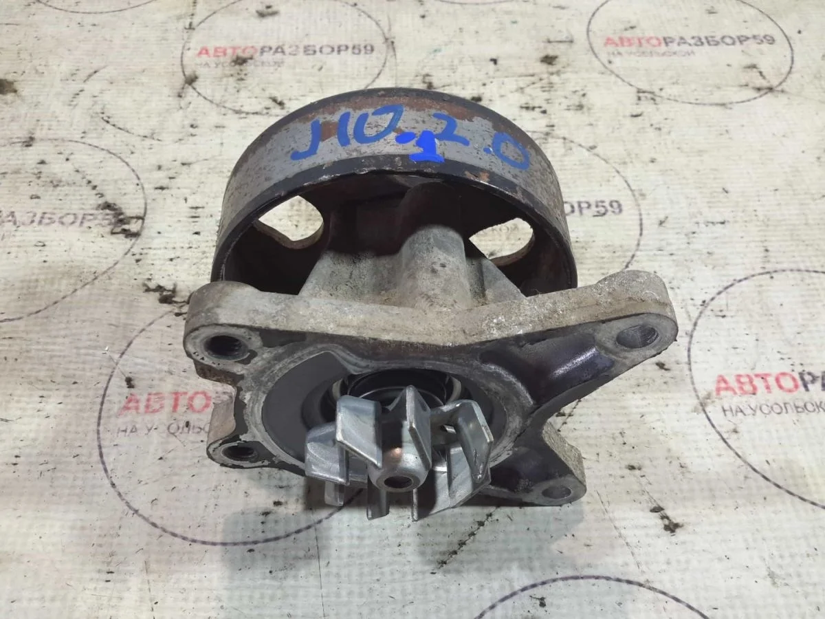 Помпа Nissan Qashqai I (2006—2010)