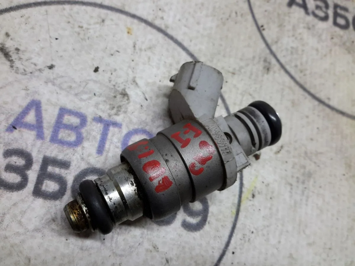 Форсунка топливная Mitsubishi Lancer X (2007—2010)