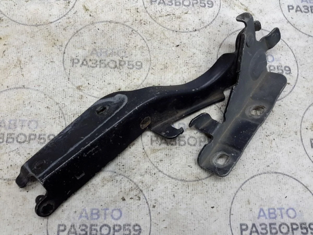 Петля капота Infiniti QX70 I (2013—2018)