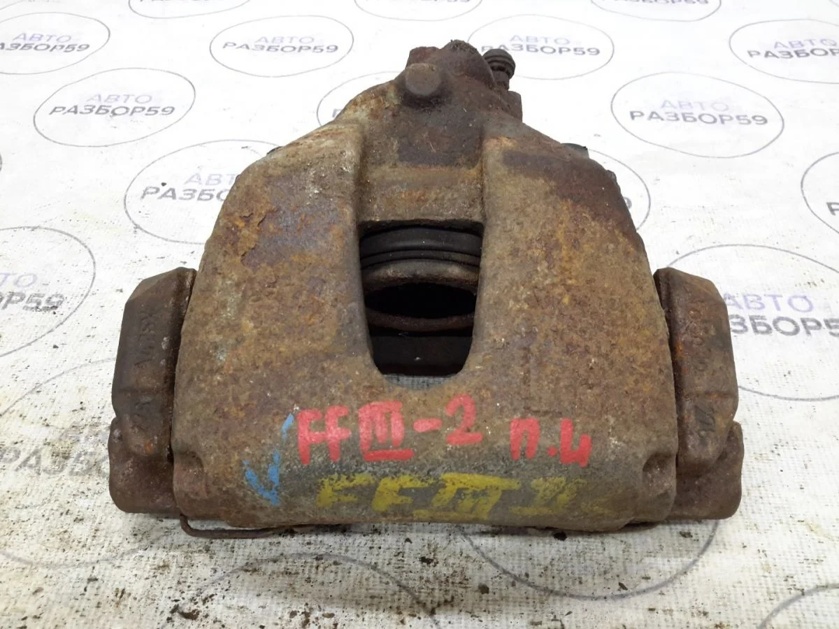 Суппорт передний левый Ford Focus III рестайлинг (2014—2019)