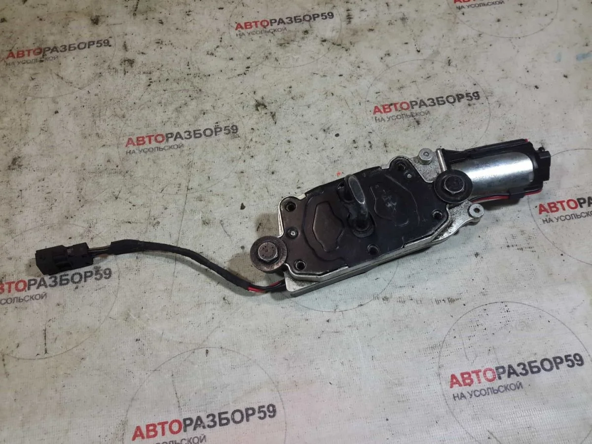 Доводчик двери багажника BMW X5 E70 (2006—2010)