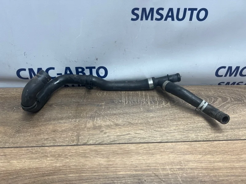 Патрубок охлаждения Volvo V90 Cross Country 2018 32224779 V90 CROSS COUNTRY 2.0 B4204T27