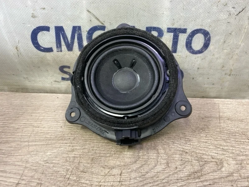 Динамик Audi A6 4F0035411E C6 2.8 CCE, передний