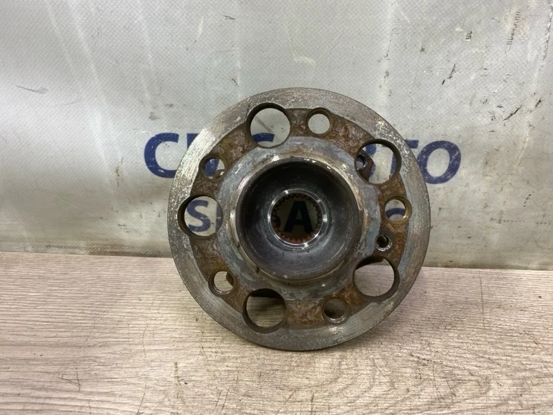 Ступица Mercedes-Benz E-Class A2303570308 C207 274.920, задняя