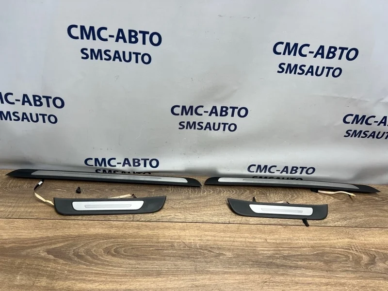 Внутренняя накладка порога Audi A7 4G8947405C C7 3.0 CGW