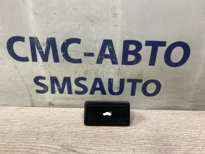 Кнопка багажника Audi A7 3D0959831D C7 3.0 CGW, задняя