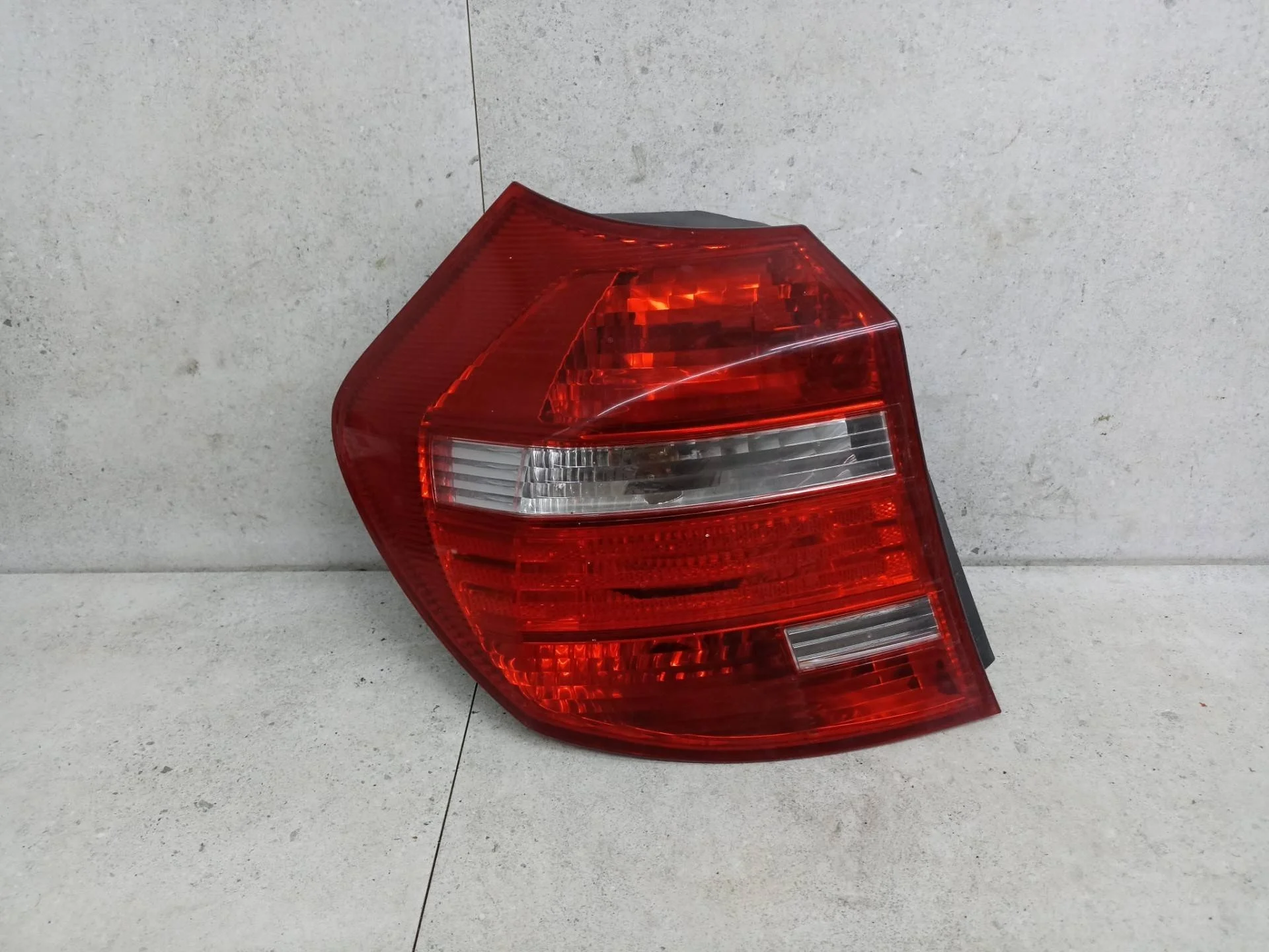 Фонарь задний левый BMW 1 E81/E87 рест. 2008