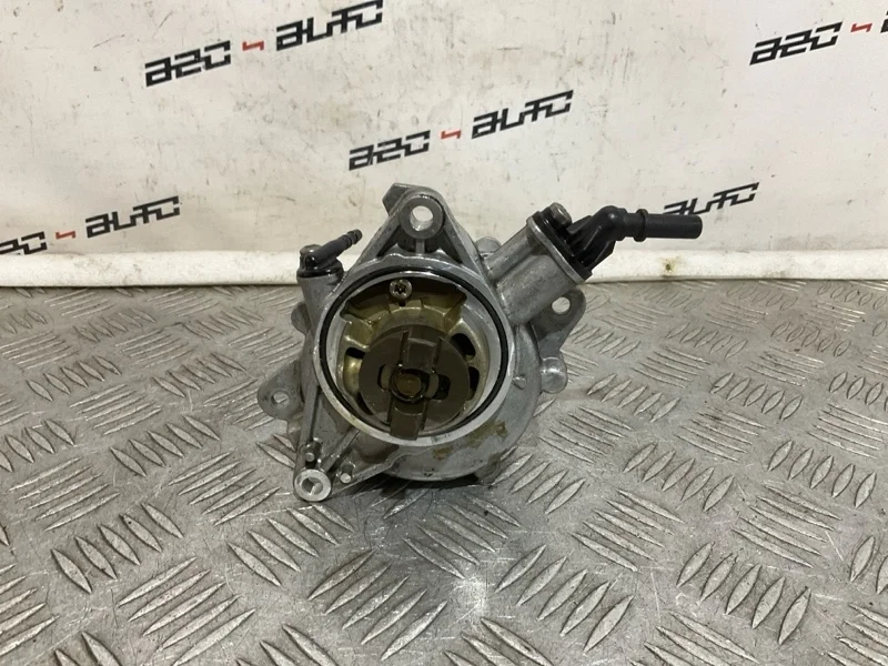 Насос вакуумный Peugeot 3008 2011 456583 1 1.6