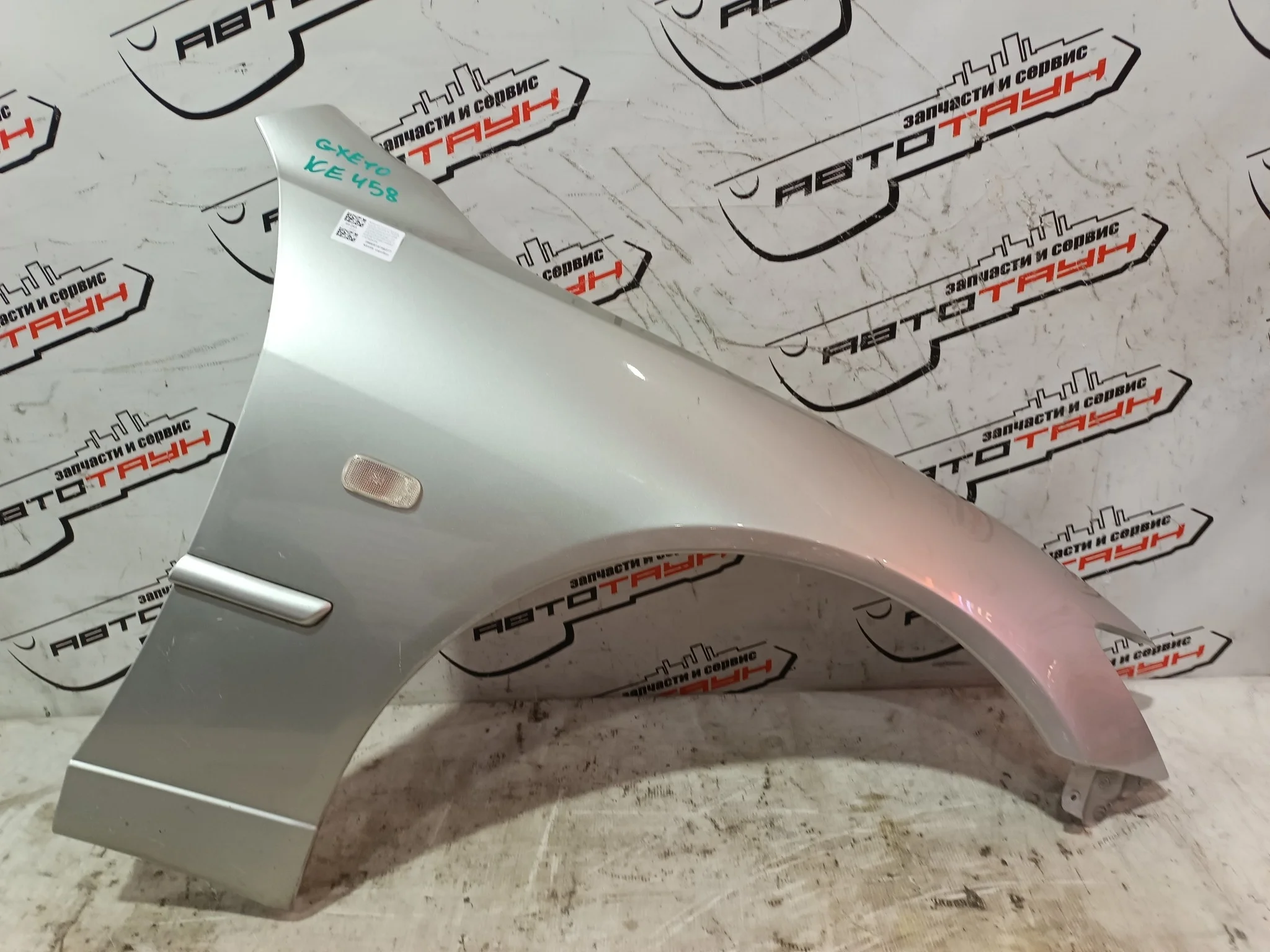 КРЫЛО TOYOTA LEXUS ALTEZZA ALTEZZA GITA IS200 IS300 GXE10 GXE10W GXE15W JCE10 JCE10W JCE15W SXE10 5380153040 ПЕРЕДНЕЕ ПРАВОЕ XENON серебро, 1C0 KE458