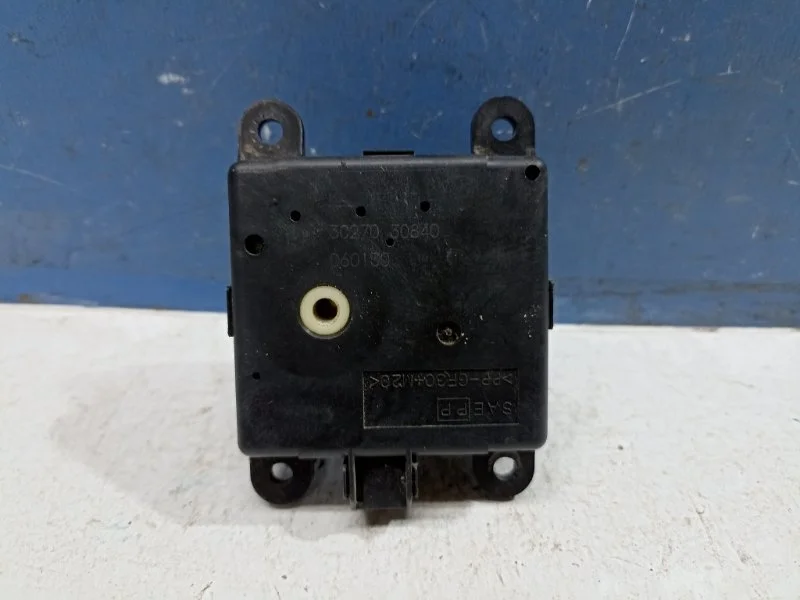 Моторчик заслонки печки Nissan Almera Classic 2006 2773195F0A B10 1.6 QG16DE