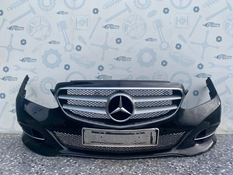 Бампер передний Mercedes-benz 2013 W212