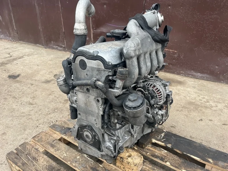 Двигатель Volkswagen Transporter T5 AXD 2.5 TDI