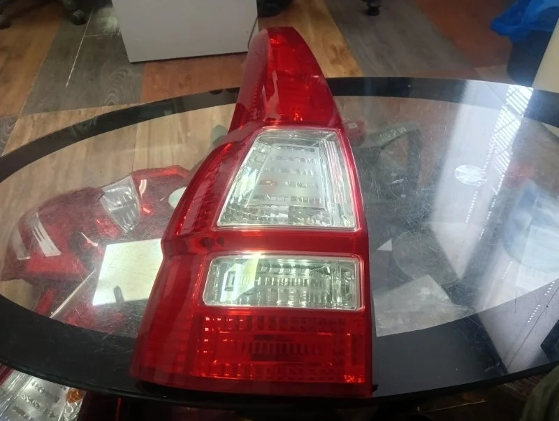 Фонарь Honda CR-V 3 2007-2012