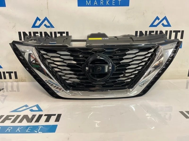 Решетка радиатора Nissan Qashqai J11