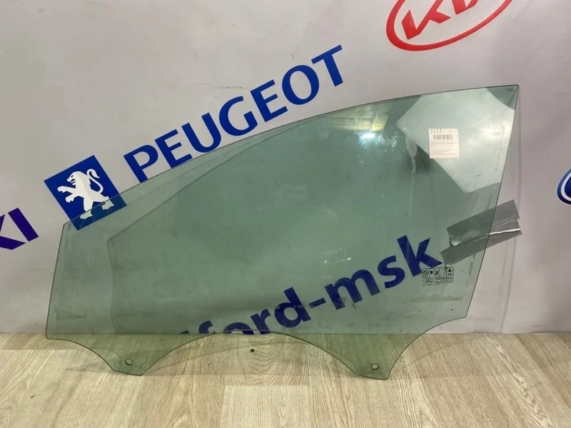 Стекло боковое FORD MONDEO 4 2007-2014 СЕДАН