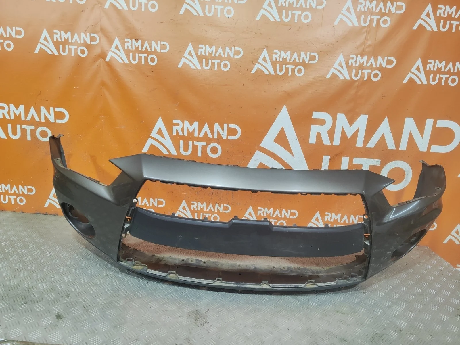 Бампер Mitsubishi Outlander 2009-2013 XL