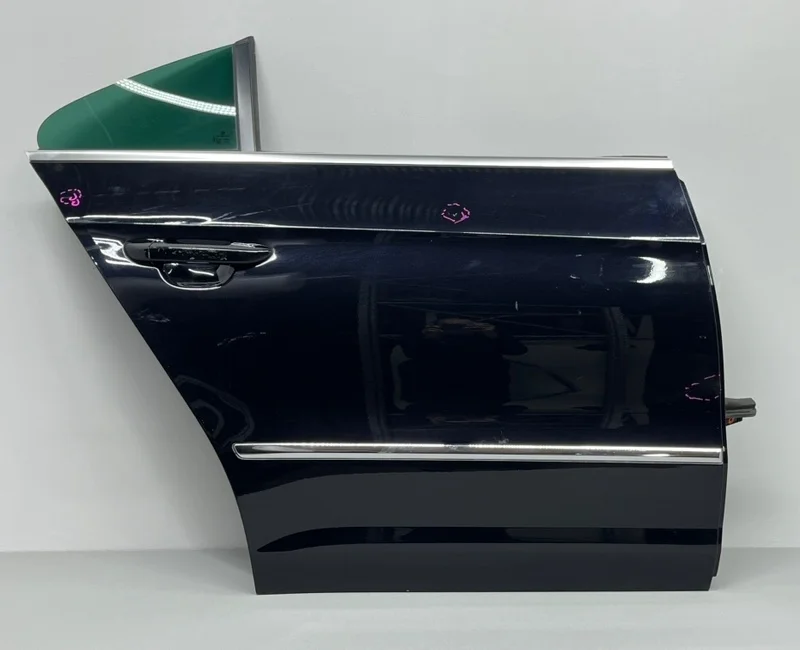 Дверь Volkswagen Passat CC 358