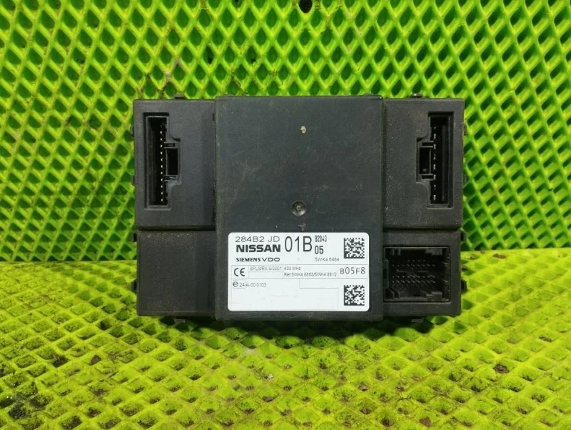 Блок комфорта Nissan X-Trail 2008 284B2JD01B ВНЕДОРОЖНИК MR20