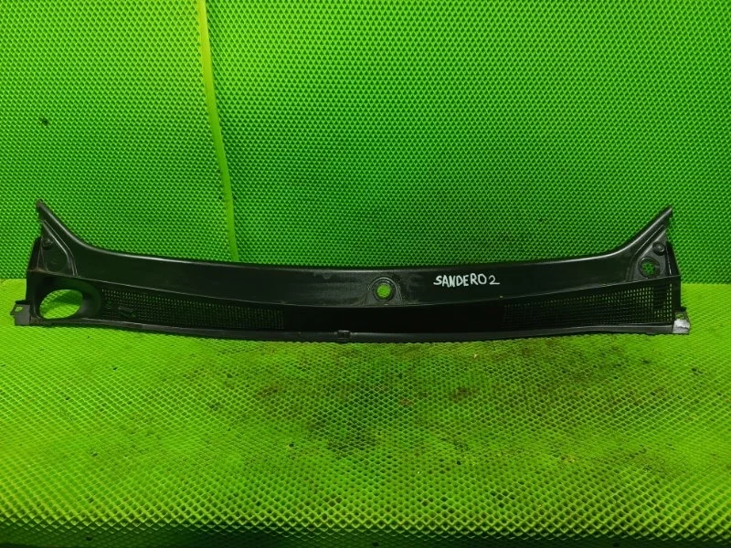 Жабо Renault Sandero 2016 668115673R ХЭТЧБЕК D4FF732