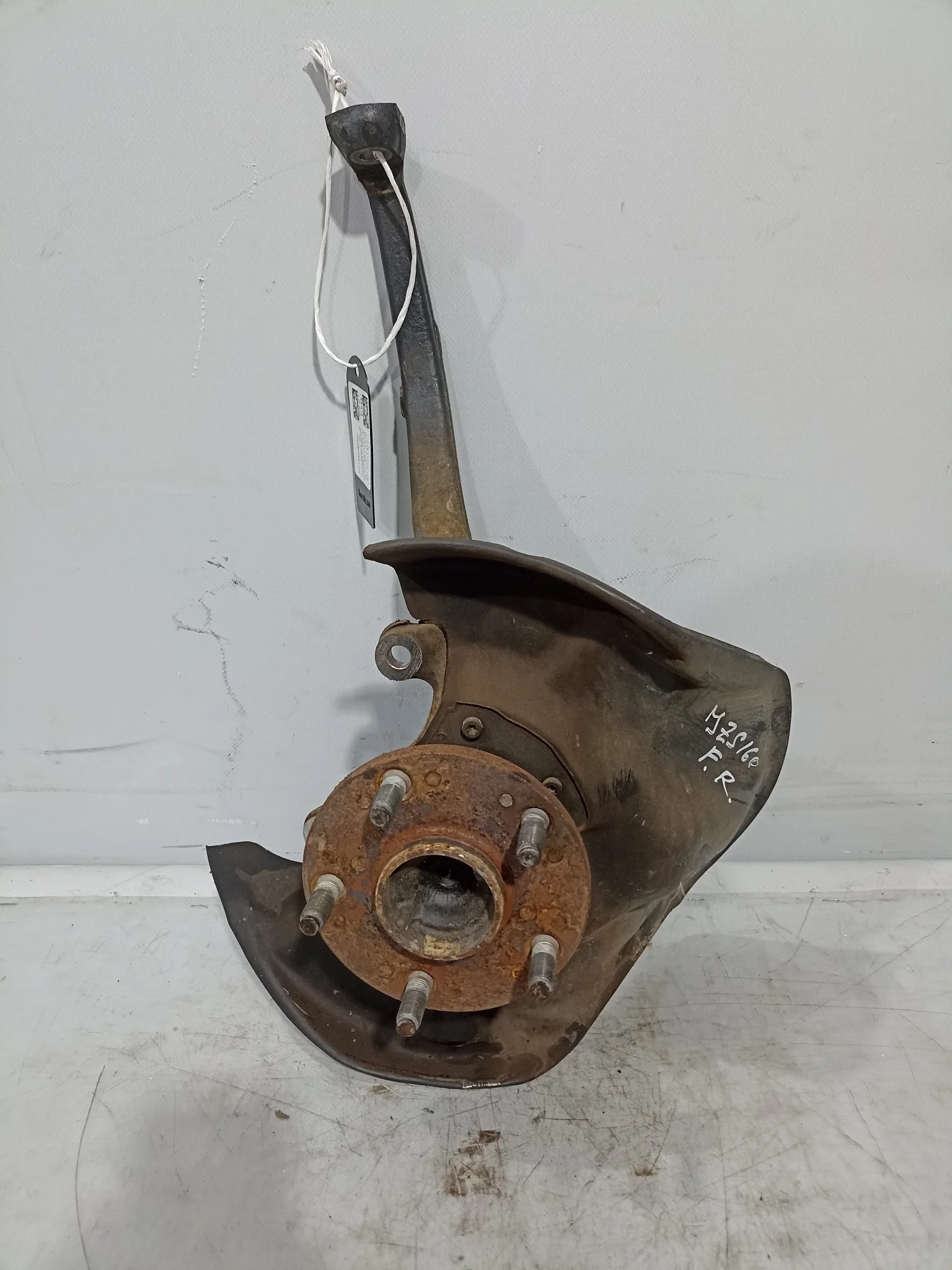 СТУПИЦА TOYOTA LEXUS ARISTO CROWN MAJESTA GS300 GS400 GS430 SC430 SOARER ... UZS151 UZS157 UZS160 UZS161 UZS171 UZS175 UZZ40 ПЕРЕДНЯЯ ПРАВАЯ ABS 2WD 4321130210