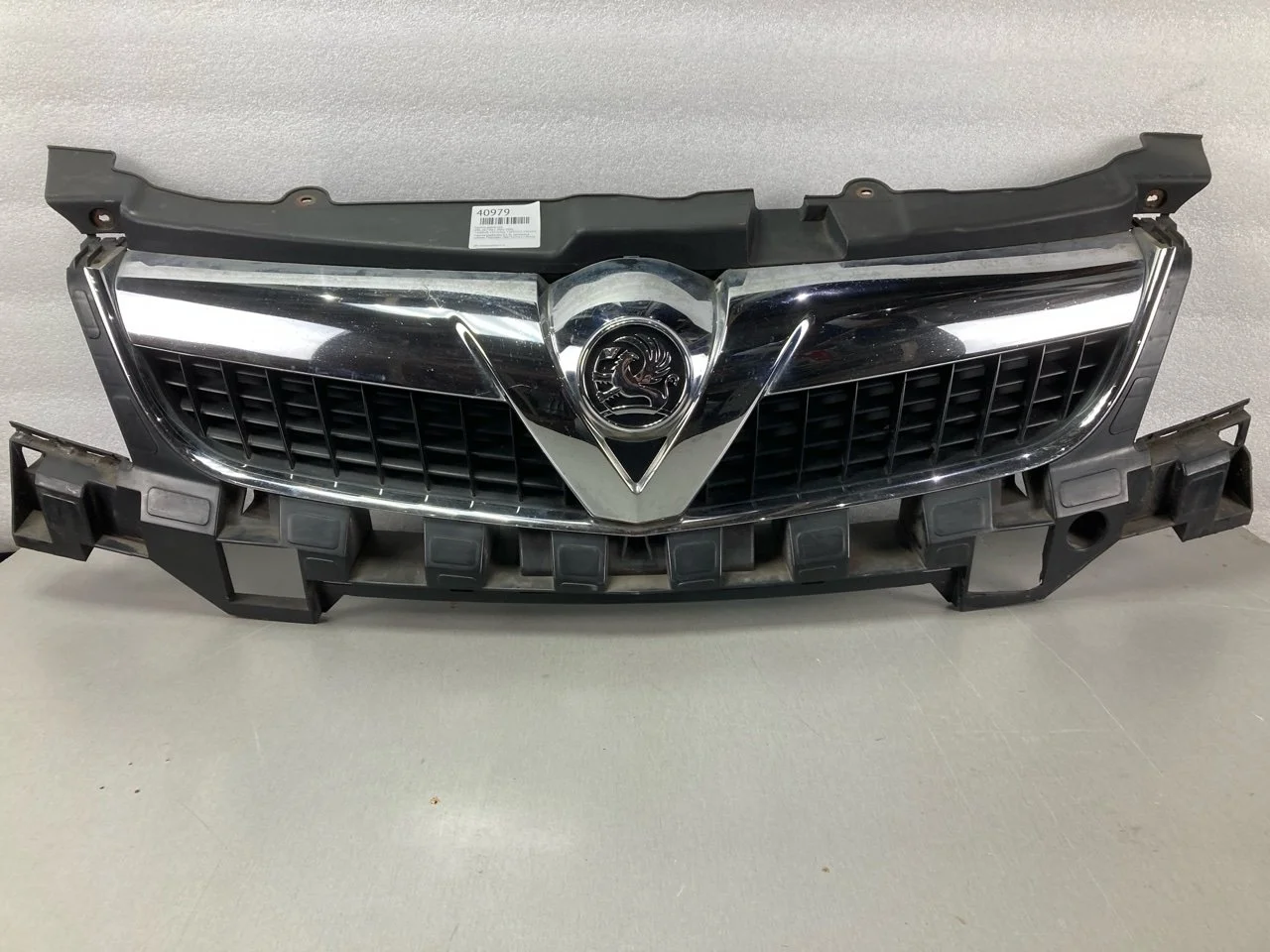 Решетка радиатора Opel Vectra C 2005-2008 13260028