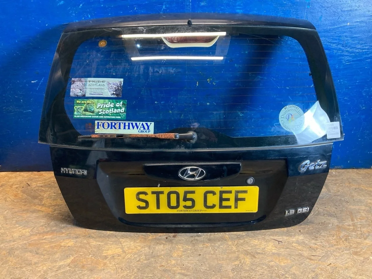 Крышка багажника Hyundai Getz 2002-2011 737001C010