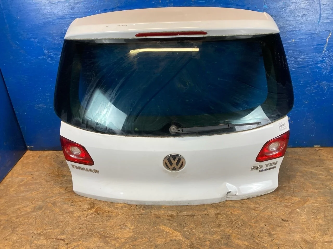 Крышка багажника Volkswagen Tiguan Nf 2007-2017 5N0827025G