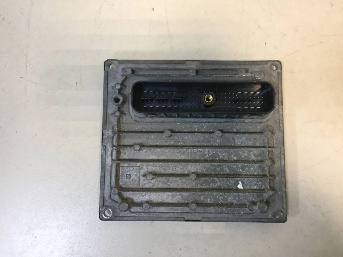 Блок управления двигателем Ford Fusion JU 2002-2012