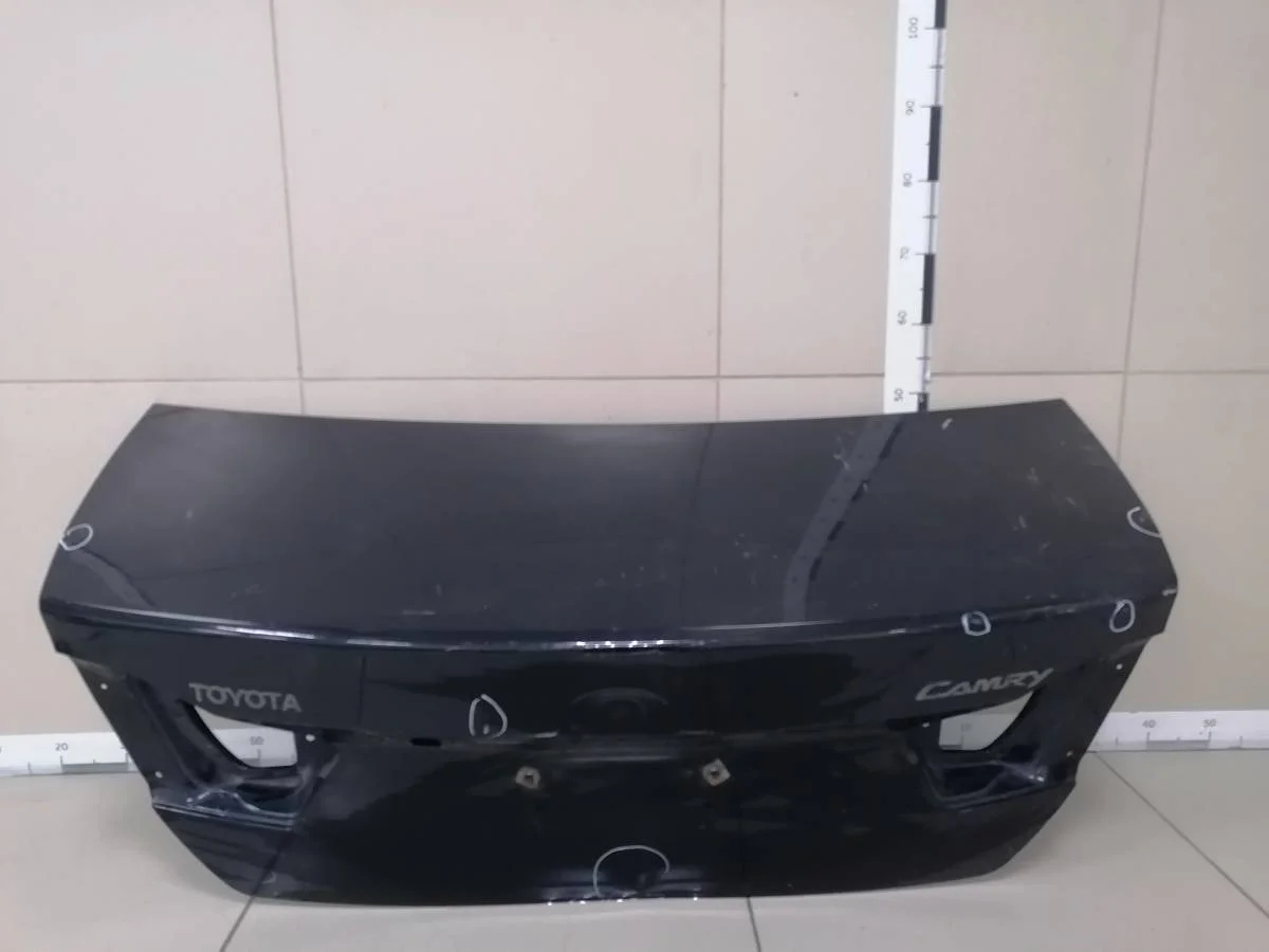 Крышка багажника Toyota Camry V50 2011-2017