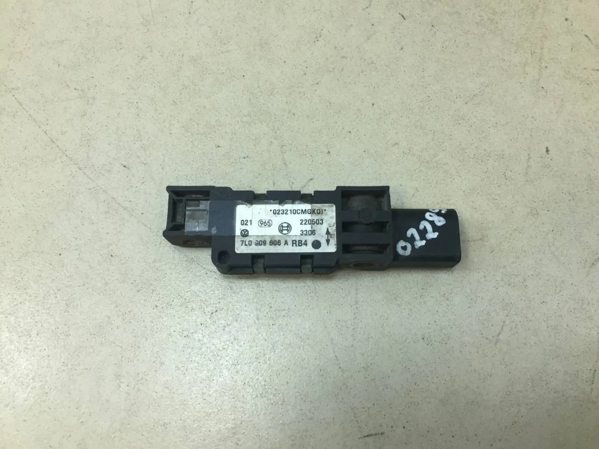 Датчик AIR BAG Volkswagen Touareg 7L 2002-2010