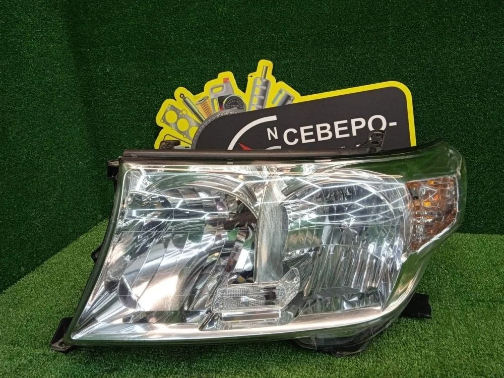 Фара Toyota Land Cruiser 2011 200