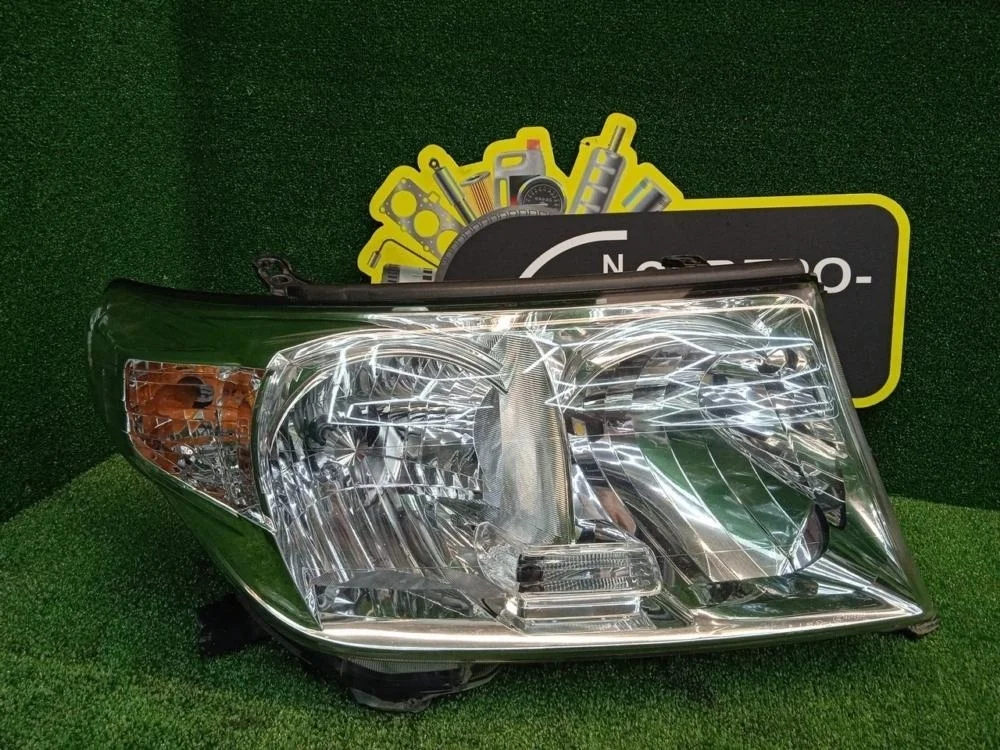 Фара Toyota Land Cruiser 2011 200